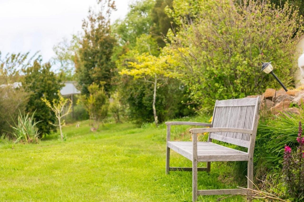 3 Hills At The Good Place Staverton エクステリア 写真